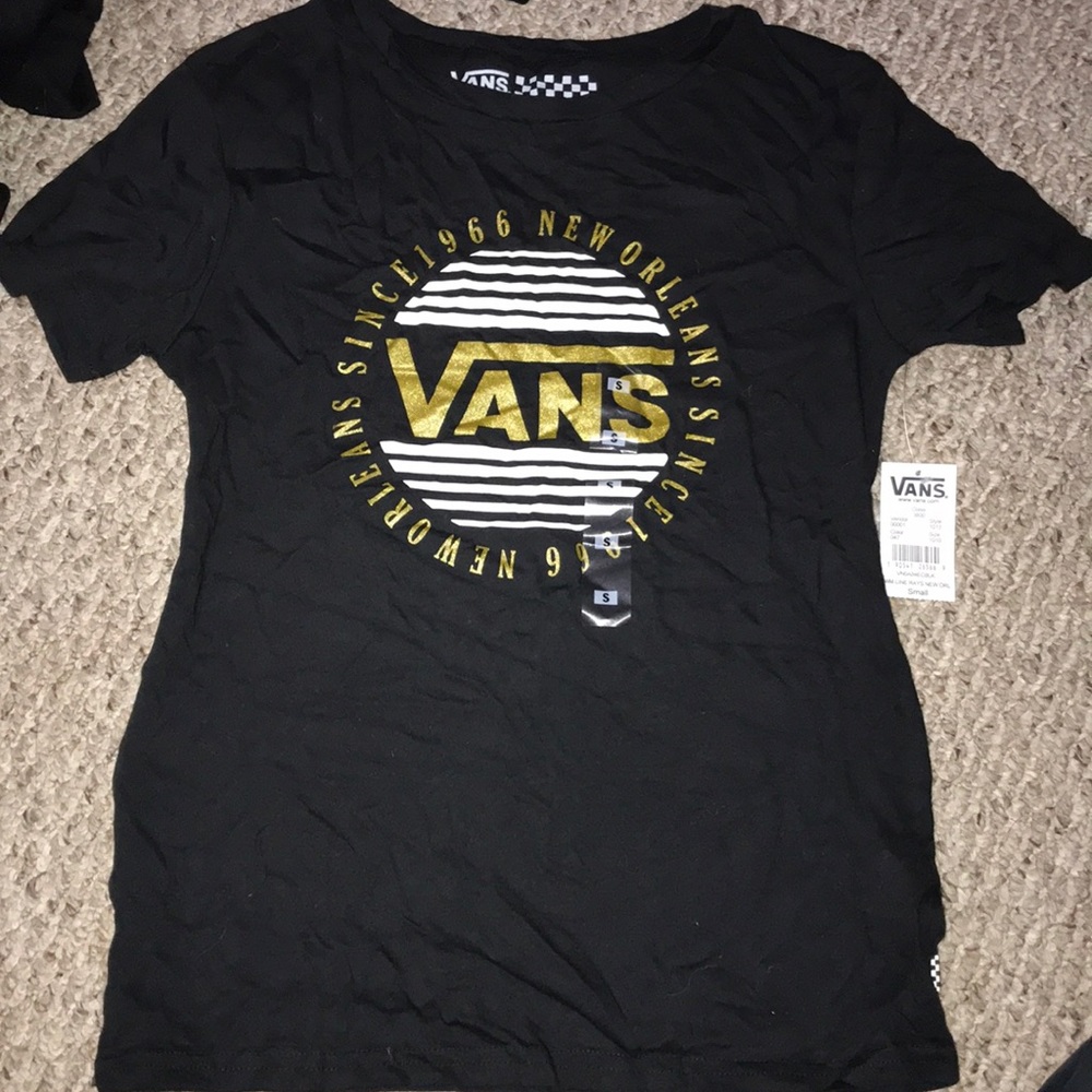 vans tee
